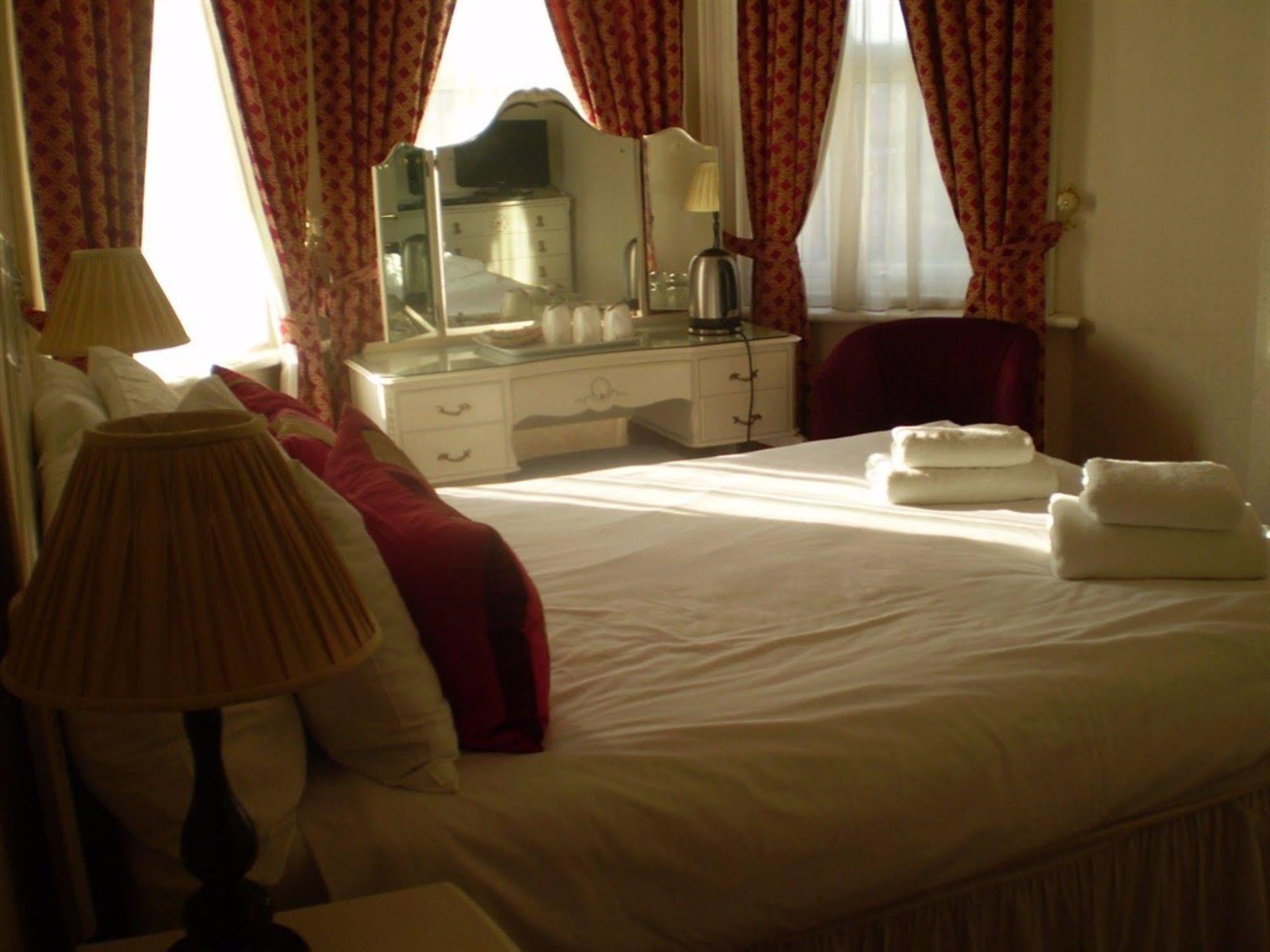 Park View Hotel Eastbourne Eksteriør billede